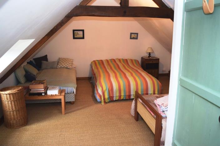 Image No.12-3 Bed House for sale