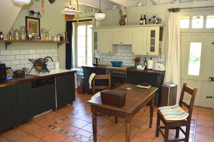 Image No.10-4 Bed House for sale