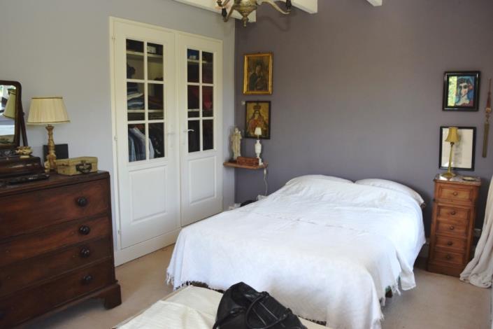 Image No.17-4 Bed House for sale