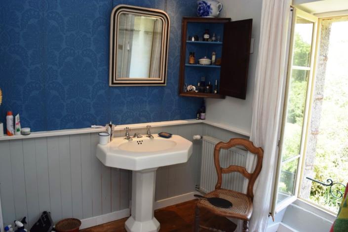 Image No.19-4 Bed House for sale