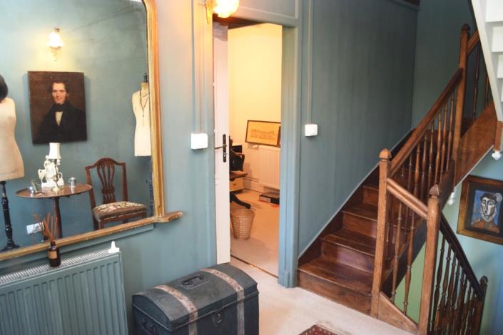 Image No.21-4 Bed House for sale