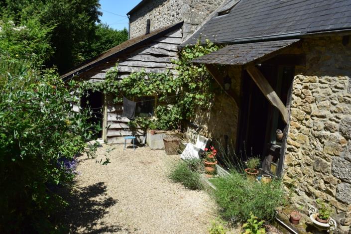 Image No.38-4 Bed House for sale