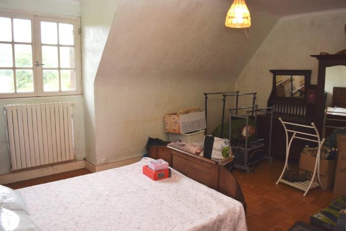 Image No.10-4 Bed House for sale