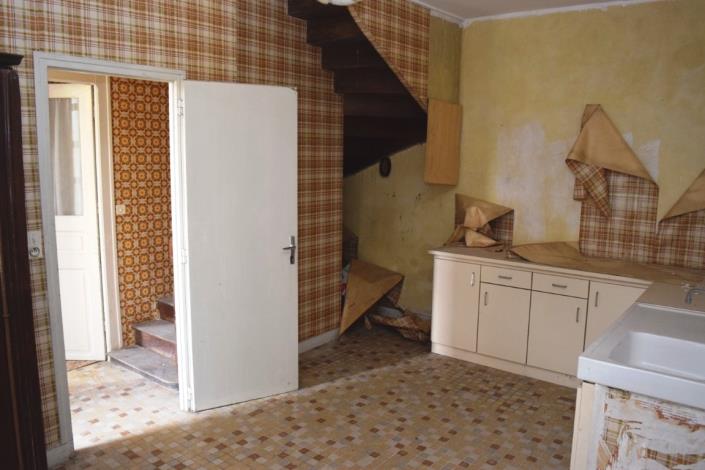 Image No.9-2 Bed House for sale