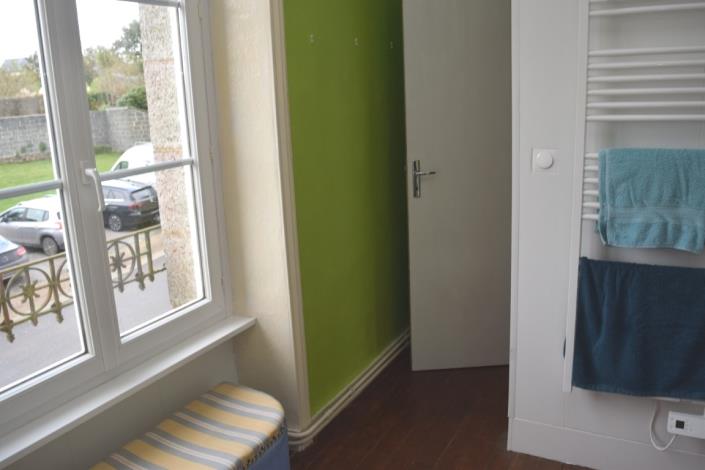 Image No.11-2 Bed House for sale