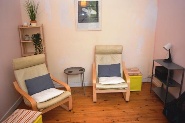 Image No.13-1 Bed House for sale