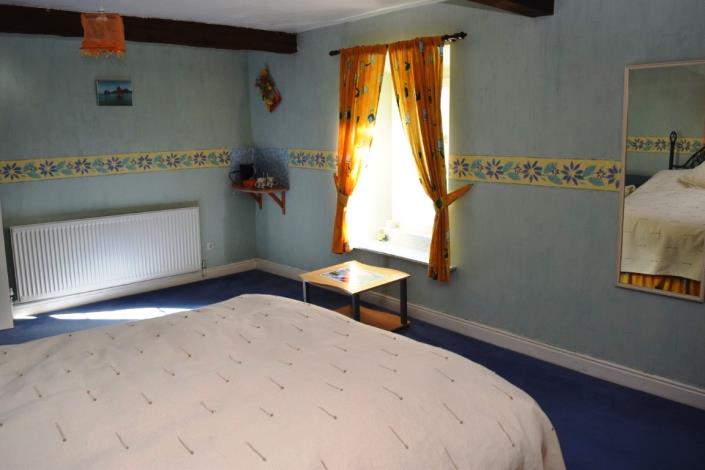 Image No.12-6 Bed House for sale