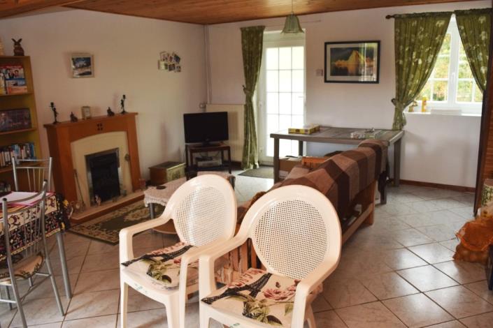 Image No.20-6 Bed House for sale