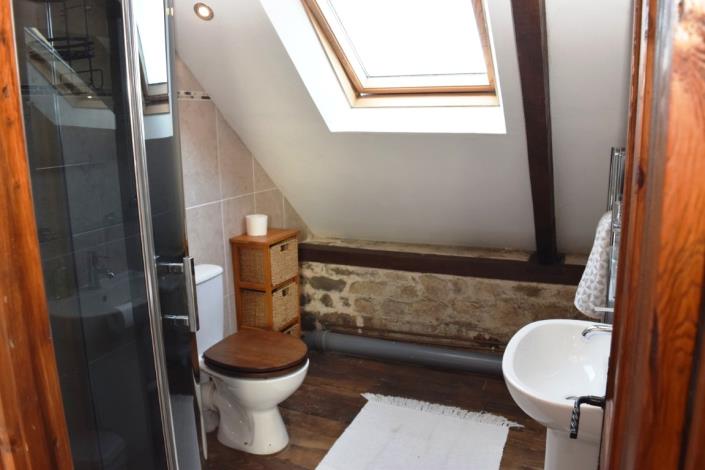 Image No.16-2 Bed House for sale