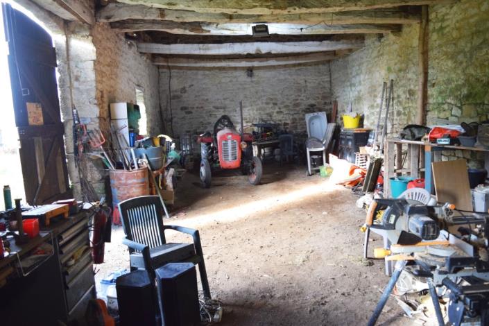 Image No.17-2 Bed House for sale