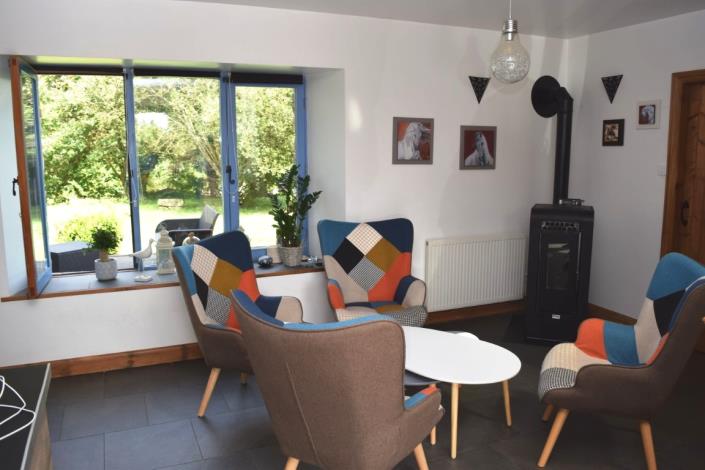 Image No.9-5 Bed House for sale