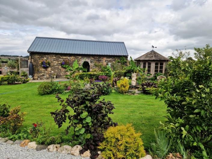 Image No.12-2 Bed House for sale