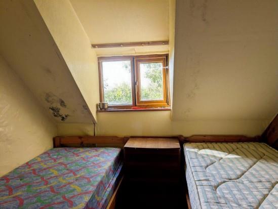 Image No.18-3 Bed House for sale