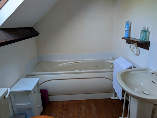 Image No.19-3 Bed House for sale