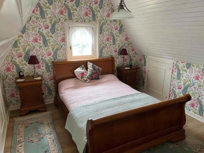 Image No.18-4 Bed House for sale