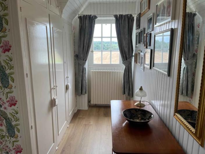 Image No.20-4 Bed House for sale