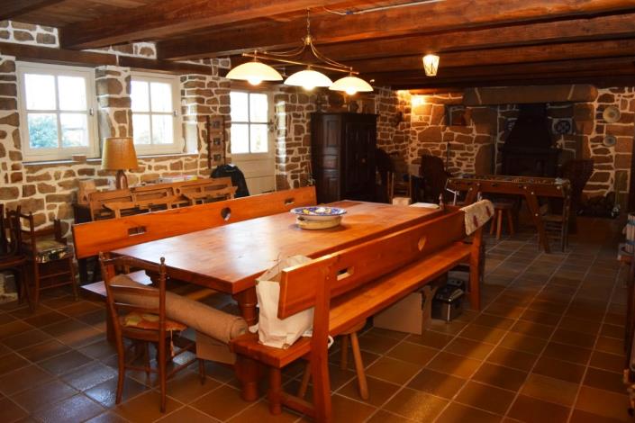 Image No.18-7 Bed House for sale