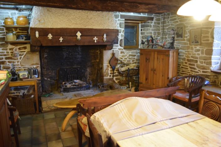 Image No.23-7 Bed House for sale