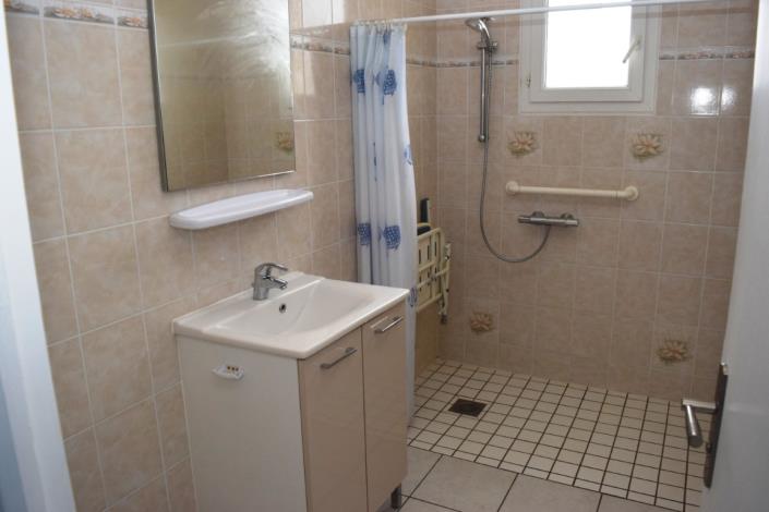 Image No.12-Maison de 2 chambres à vendre à Laniscat