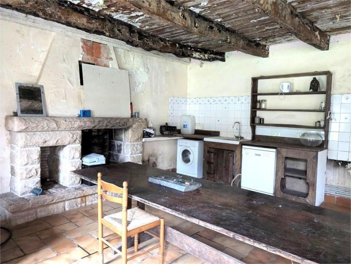 Image No.2-4 Bed House for sale