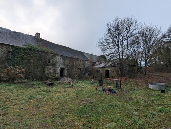 Image No.30-4 Bed House for sale