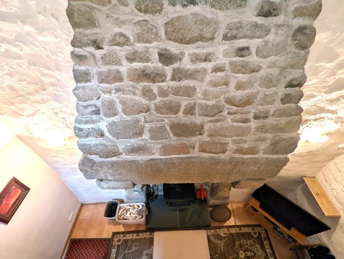 Image No.6-2 Bed House for sale