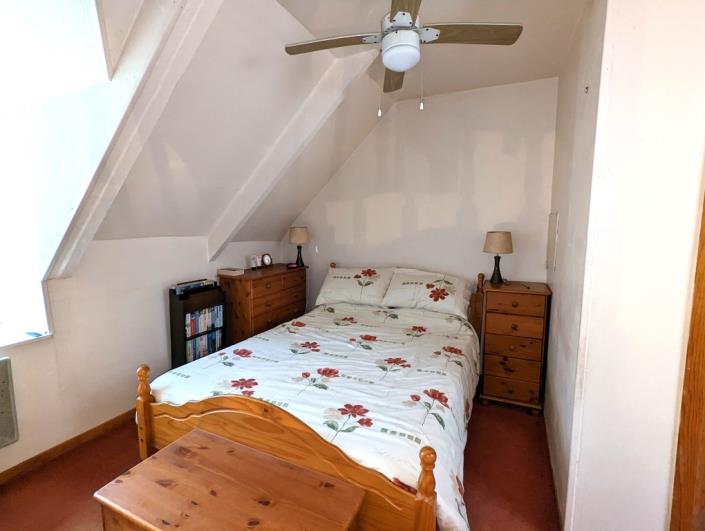 Image No.7-2 Bed House for sale