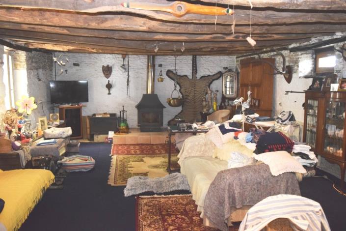 Image No.8-3 Bed House for sale