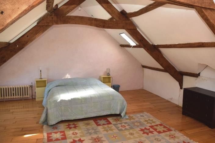 Image No.10-2 Bed House for sale