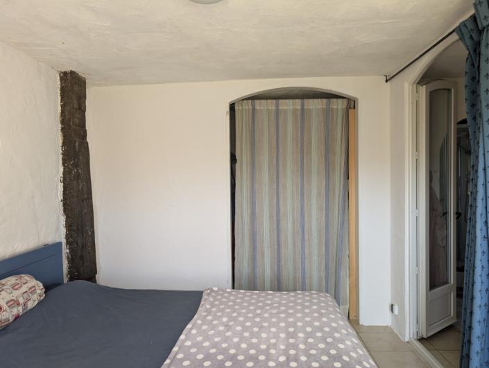 Image No.18-2 Bed House for sale