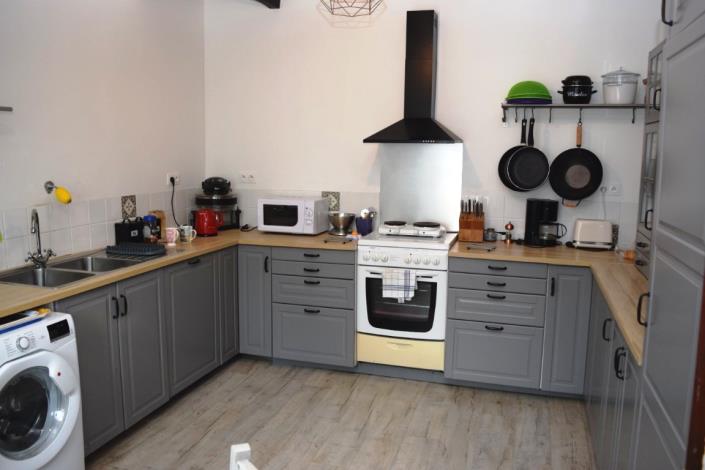 Image No.6-3 Bed House for sale