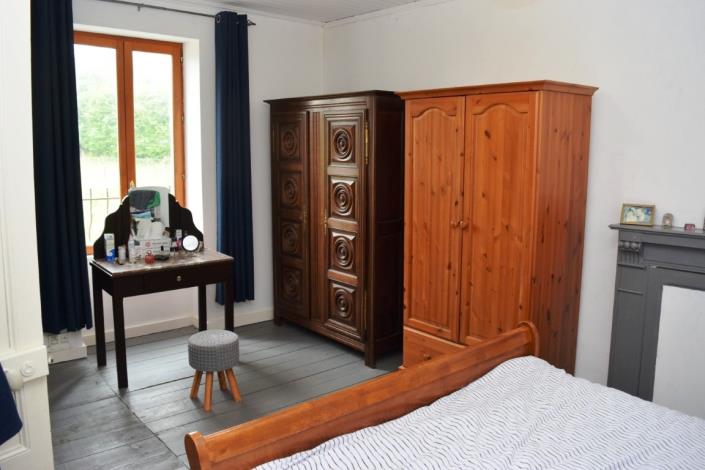 Image No.9-3 Bed House for sale