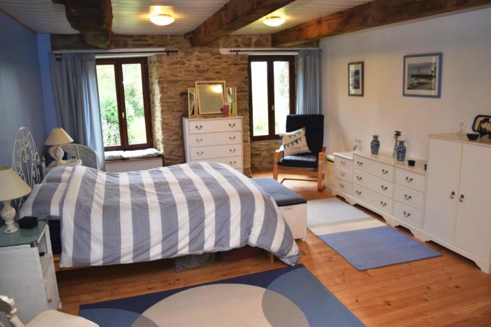 Image No.9-2 Bed House for sale