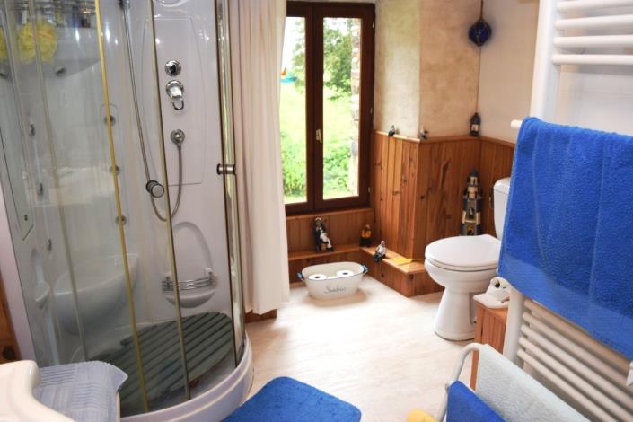Image No.12-2 Bed House for sale