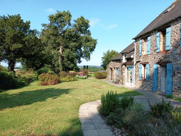 Image No.17-2 Bed House for sale