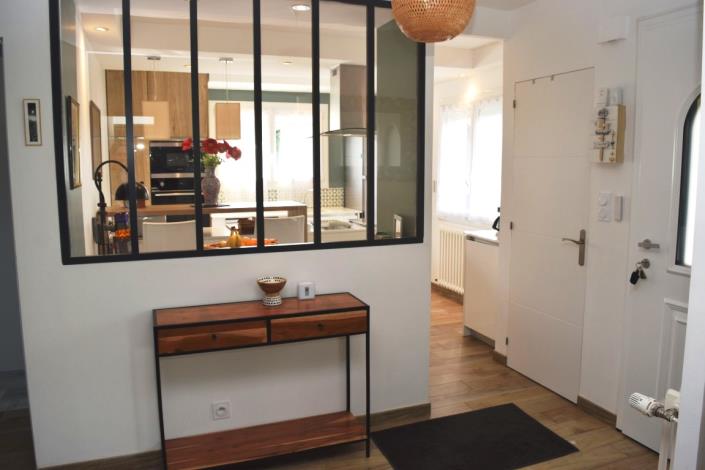 Image No.2-5 Bed House for sale