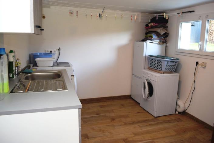 Image No.19-5 Bed House for sale