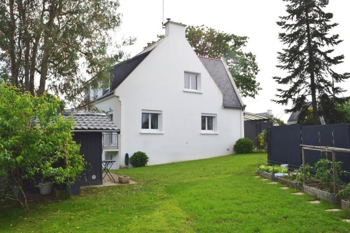 Image No.24-5 Bed House for sale