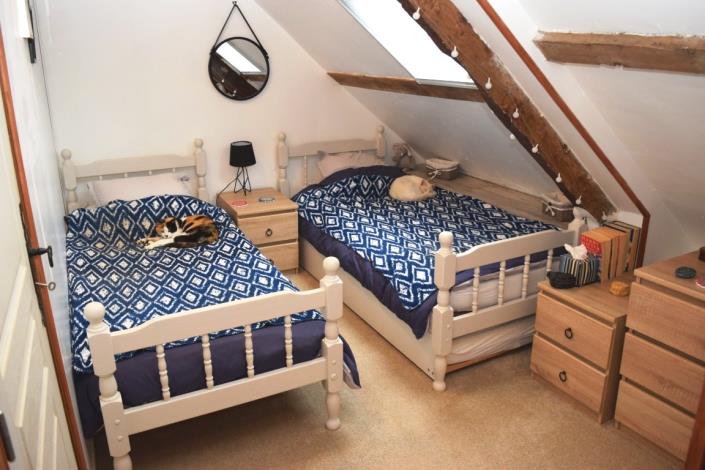 Image No.21-3 Bed House for sale