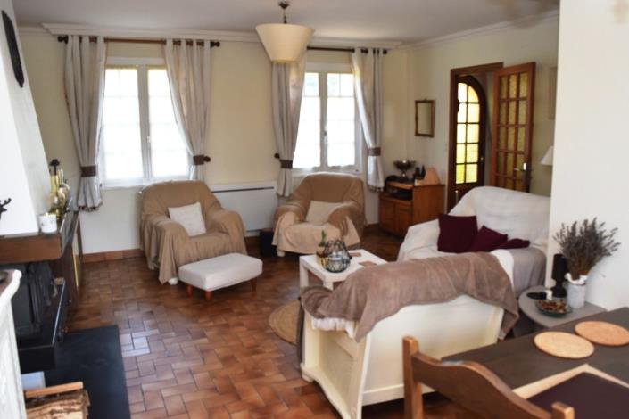 Image No.6-3 Bed House for sale