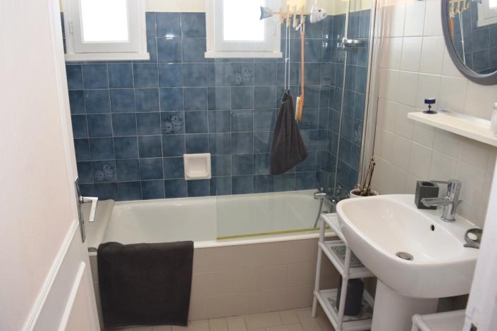 Image No.9-3 Bed House for sale