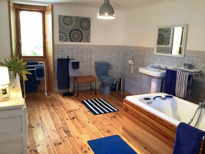 Image No.13-4 Bed House for sale
