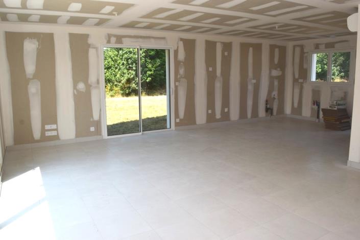 Image No.12-2 Bed Bungalow for sale