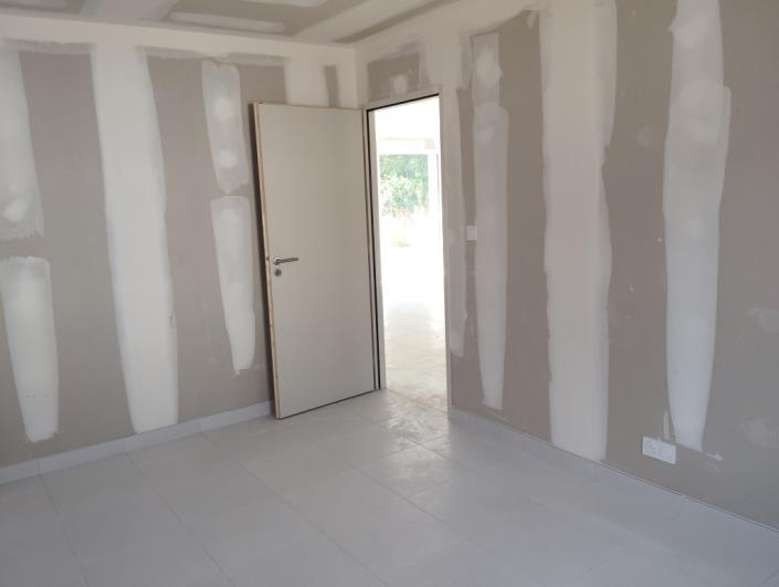 Image No.16-2 Bed Bungalow for sale
