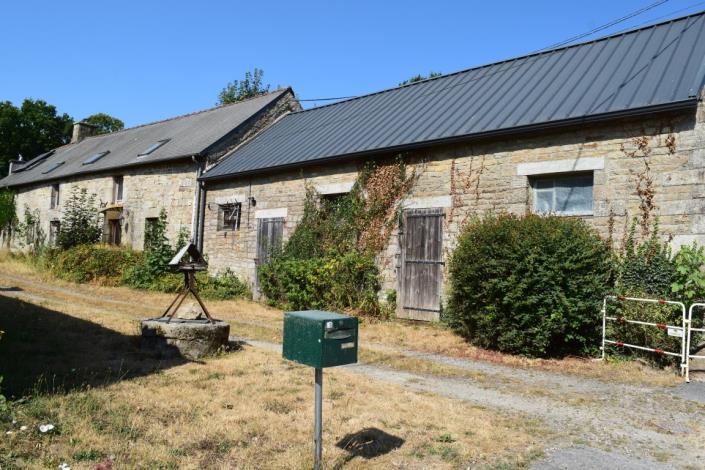 Image No.2-5 Bed House for sale
