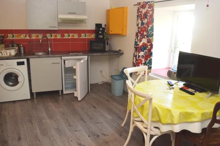 Image No.17-5 Bed House for sale