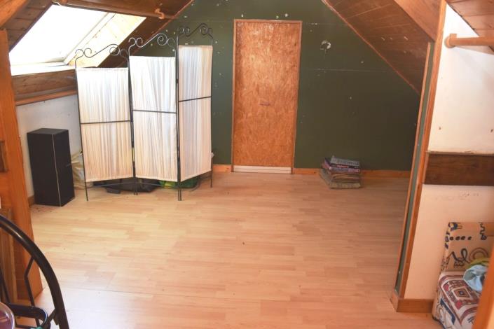 Image No.19-5 Bed House for sale
