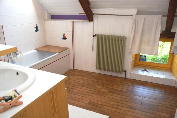 Image No.21-5 Bed House for sale