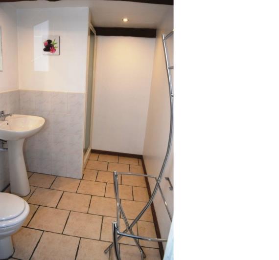 Image No.17-5 Bed House for sale