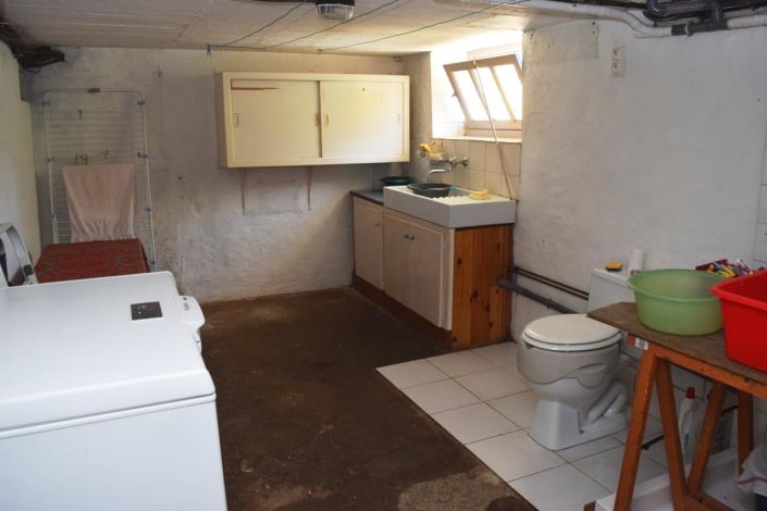 Image No.16-4 Bed House for sale